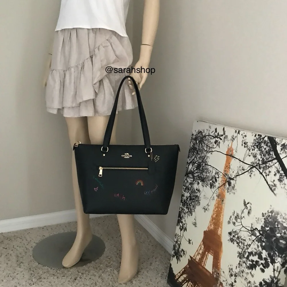 ✅Coach Set - Picture 7 of 16